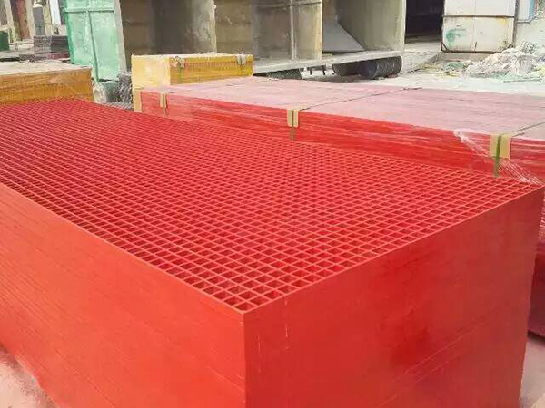 待發(fā)中玻璃鋼格柵